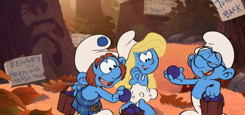 Smurfs return to their 2D roots with "The Legend of Smurfy Hollow